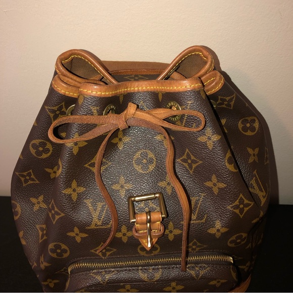 Louis Vuitton Authentic Montsouris MM Backpack:Date Code:(SP0928)w/COA/Dust Bag - Picture 5 of 15
